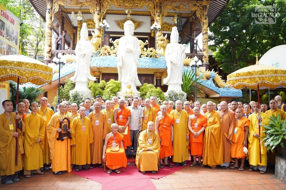 Buổi lễ diễn ra tại chùa Phật Tích, Viêng Chăn