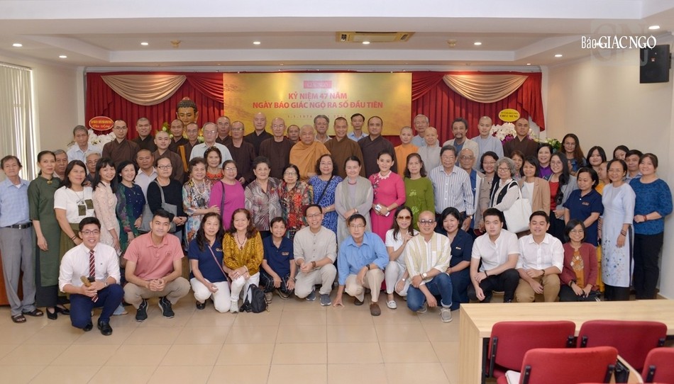 Trong không khí đoàn viên Trong không khí đoàn viên