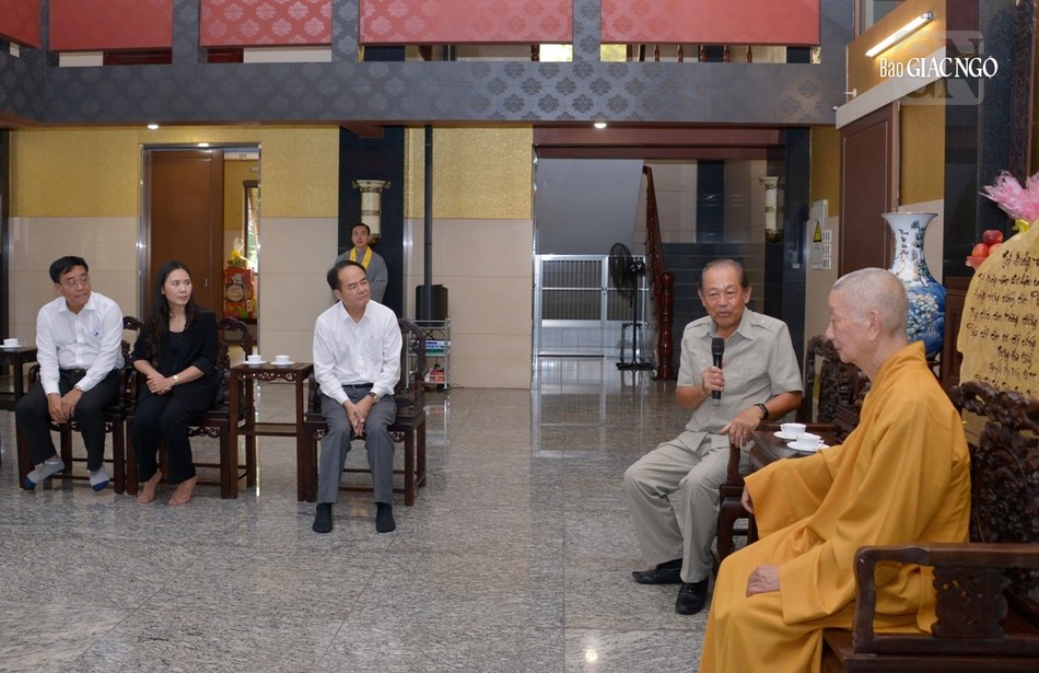 Ông Trương Hòa Bình thăm hỏi, chúc Tết đến Đức Pháp chủ GHPGVN Ông Trương Hòa Bình thăm hỏi, chúc Tết đến Đức Pháp chủ GHPGVN