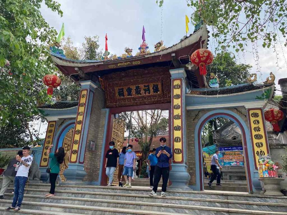 Đền Bảo Hà là ngôi đền nổi tiếng linh thiêng ở Tây Bắc Đền Bảo Hà là ngôi đền nổi tiếng linh thiêng ở Tây Bắc