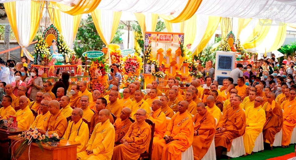 Chư Tăng tham dự