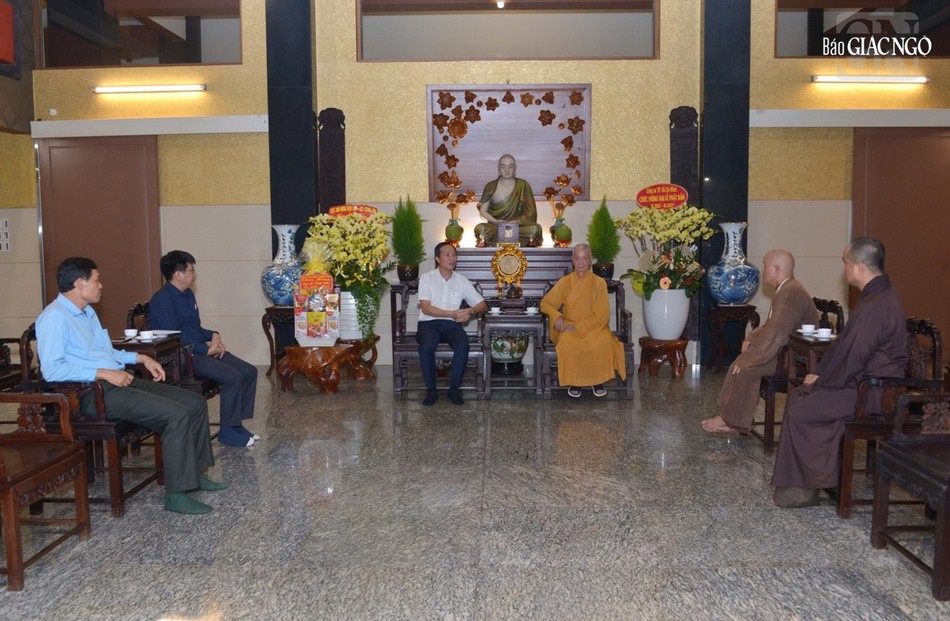 Quang cảnh buổi thăm Quang cảnh buổi thăm