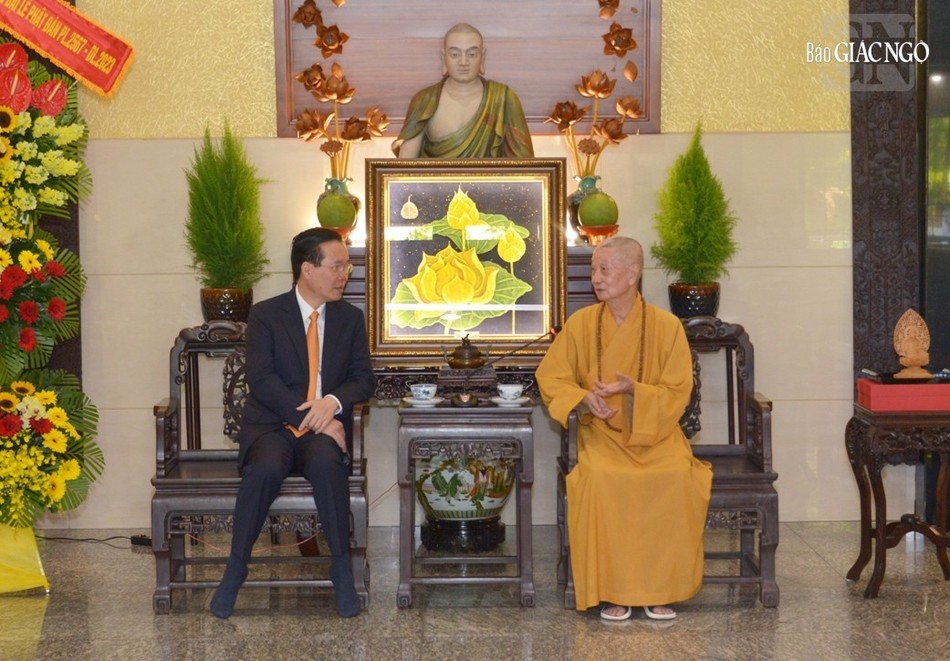 Chủ tịch nước và Đức Pháp chủ GHPGVN chia sẻ nhiều thông tin tại buổi thăm chúc mừng nhân Đại lễ Phật đản Phật lịch 2567 Chủ tịch nước và Đức Pháp chủ GHPGVN chia sẻ nhiều thông tin tại buổi thăm chúc mừng nhân Đại lễ Phật đản Phật lịch 2567