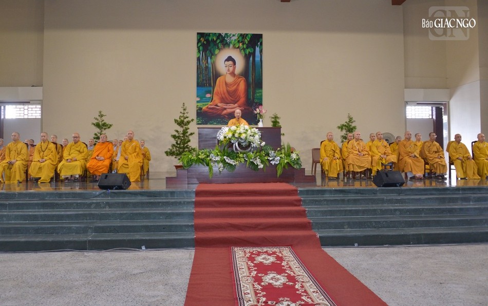 Chư vị trong Hội đồng Điều hành và giảng viên