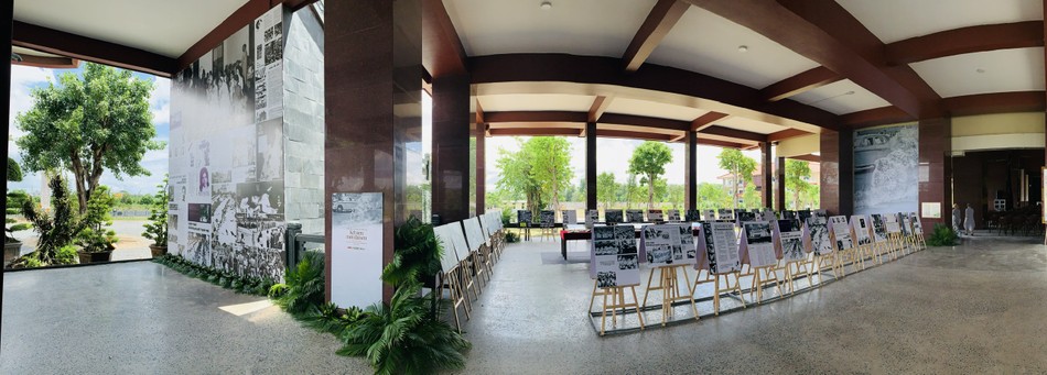 Không gian triển lãm tư liệu báo chí chủ đề &quot;Kết nên một đài sen&quot; ở giảng đường Minh Châu thuộc cơ sở II Học viện Phật giáo VN tại TP.HCM