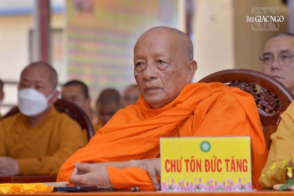 Trưởng lão Hòa thượng Tăng Nô, Ủy viên Thường trực Hội đồng Chứng minh, Trưởng ban Trị sự GHPGVN tỉnh Sóc Trăng Trưởng lão Hòa thượng Tăng Nô, Ủy viên Thường trực Hội đồng Chứng minh, Trưởng ban Trị sự GHPGVN tỉnh Sóc Trăng