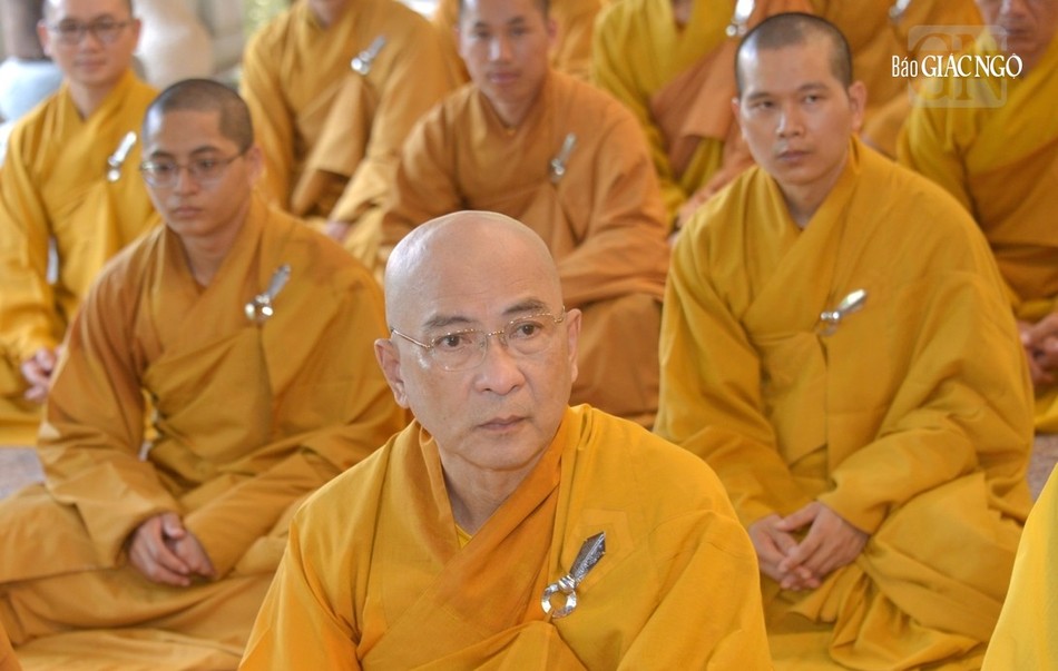 Từ sự thực hành đó, Thiền sư càng có ý chí tu hành Từ sự thực hành đó, Thiền sư càng có ý chí tu hành