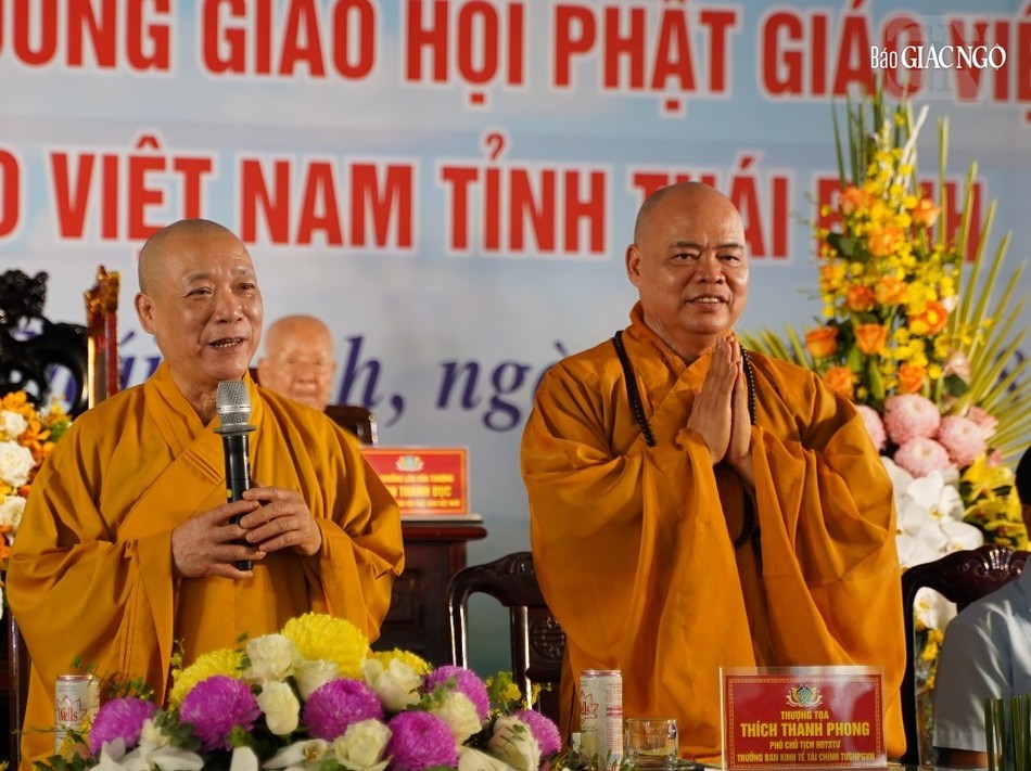 Hòa thượng Thích Bảo Nghiêm và Thượng tọa Thích Thanh Phong