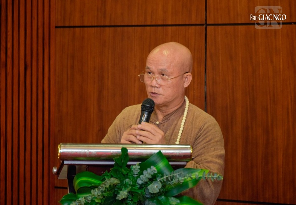 Thượng tọa Thích Giác Dũng, Thư ký Văn phòng Đức Pháp chủ dẫn chương trình