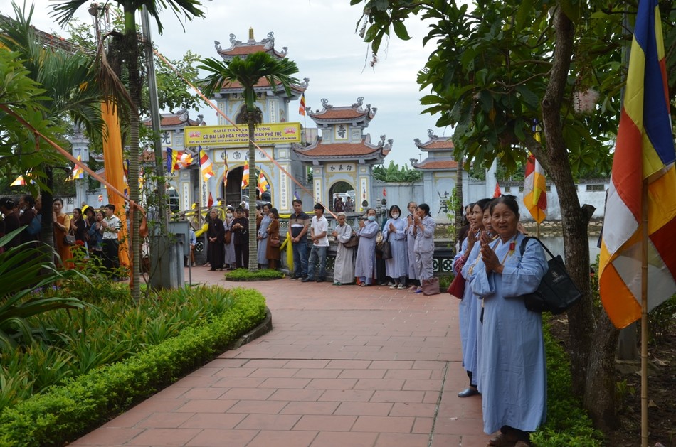 Đại lễ tuần lâm Đại tường của Đức Đệ tam Pháp chủ diễn ra tại tổ đình Viên Minh (chùa Ráng)