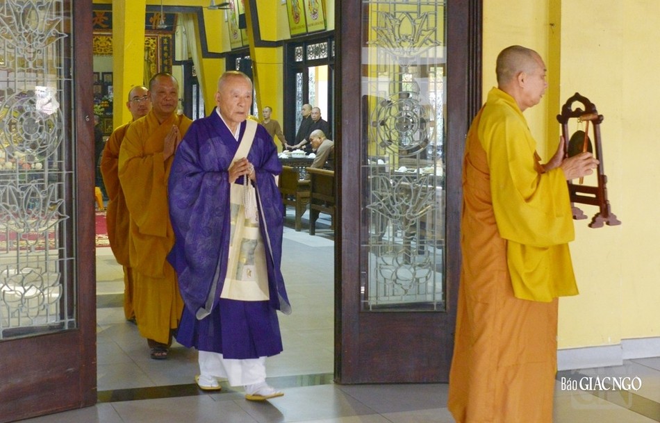 Hòa thượng Yamamoto Yuki, Nhật Bản, người có mối đạo tình thân thiết với cố Hòa thượng Thích Tâm Giác vừa sang Việt Nam để dự lễ tưởng niệm