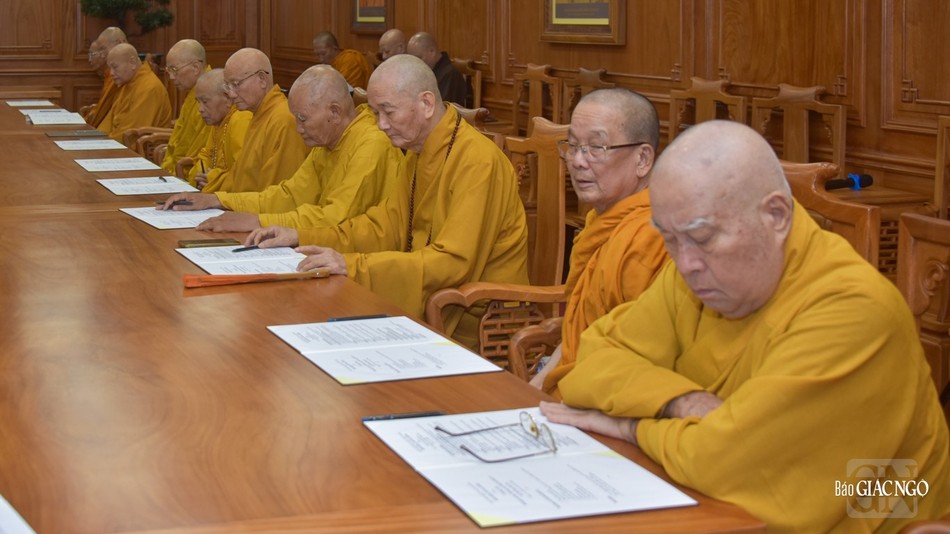 Chư Trưởng lão quan tâm tới vấn đề phẩm chất của Tăng Ni Chư Trưởng lão quan tâm tới vấn đề phẩm chất của Tăng Ni