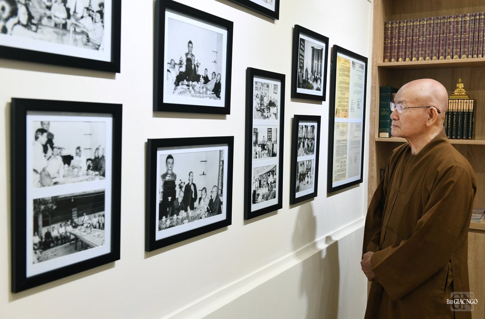 Cùng thế hệ tiếp nối...