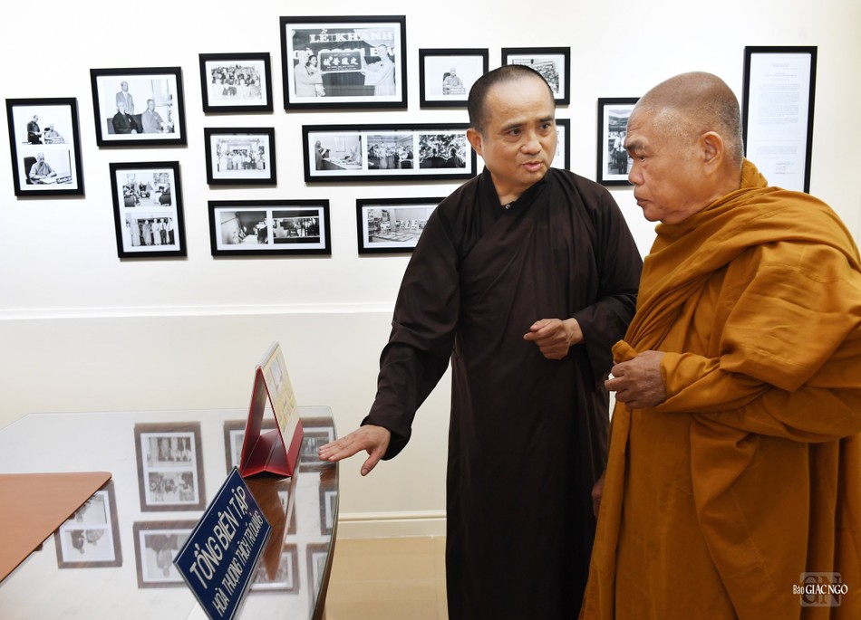 Ngài đảm nhiệm Tổng Biên tập từ năm 1990 đến tháng 11-2022