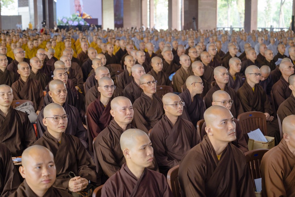 Tăng sinh Học viện tham dự lễ khai mạc - Ảnh: Đăng Huy Tăng sinh Học viện tham dự lễ khai mạc - Ảnh: Đăng Huy