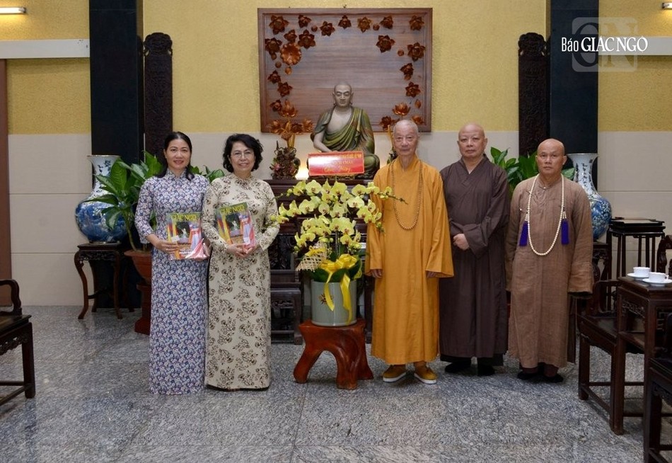 Một số hình ảnh các phái đoàn thăm Đức Pháp chủ GHPGVN sáng 14-5 Một số hình ảnh các phái đoàn thăm Đức Pháp chủ GHPGVN sáng 14-5