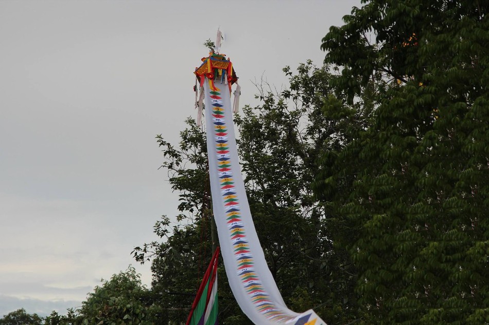 Thượng đại tràng phan cầu siêu cho đồng bào tại Đàn Âm Hồn