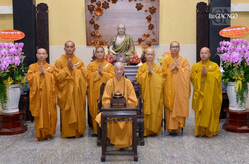 Phái đoàn đại diện Ban Quản trị Thiền phái Trúc Lâm Phái đoàn đại diện Ban Quản trị Thiền phái Trúc Lâm