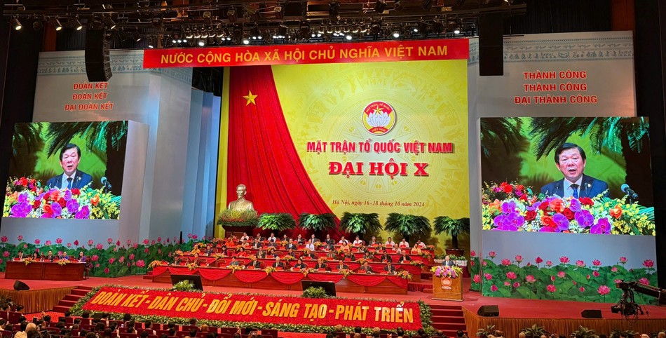 Đại hội đại biểu toàn quốc Mặt trận Tổ quốc Việt Nam khóa X chính thức diễn ra vào chiều ngày 16-10