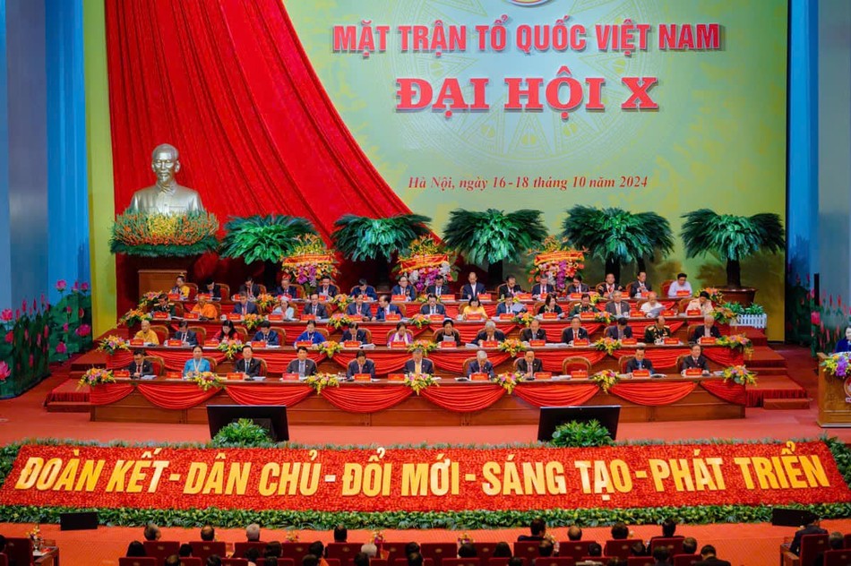 Đại hội đại biểu toàn quốc Mặt trận Tổ quốc Việt Nam lần thứ X, nhiệm kỳ 2024-2029 chính thức diễn ra trọng thể sáng nay (17-10) tại Thủ đô Hà Nội - Ảnh: Đăng Huy