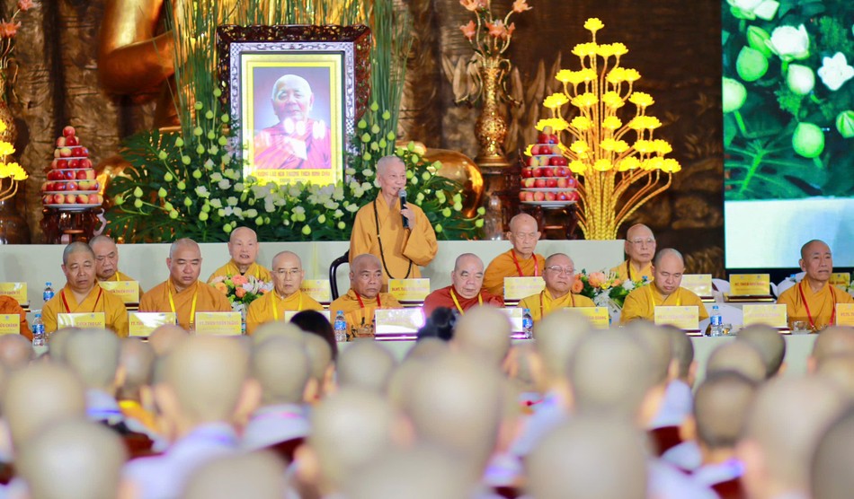 Lễ kỷ niệm 35 năm thành lập Viện Nghiên cứu Phật học VN và hội thảo về Trưởng lão Hòa thượng Thích Minh Châu tổ chức tại pháp viện Minh Đăng Quang (TP.Thủ Đức, TP.HCM) ngày 19-10-2024 - Ảnh: Nguyện Truyền Lễ kỷ niệm 35 năm thành lập Viện Nghiên cứu Phật học VN và hội thảo về Trưởng lão Hòa thượng Thích Minh Châu tổ chức tại pháp viện Minh Đăng Quang (TP.Thủ Đức, TP.HCM) ngày 19-10-2024 - Ảnh: Nguyện Truyền