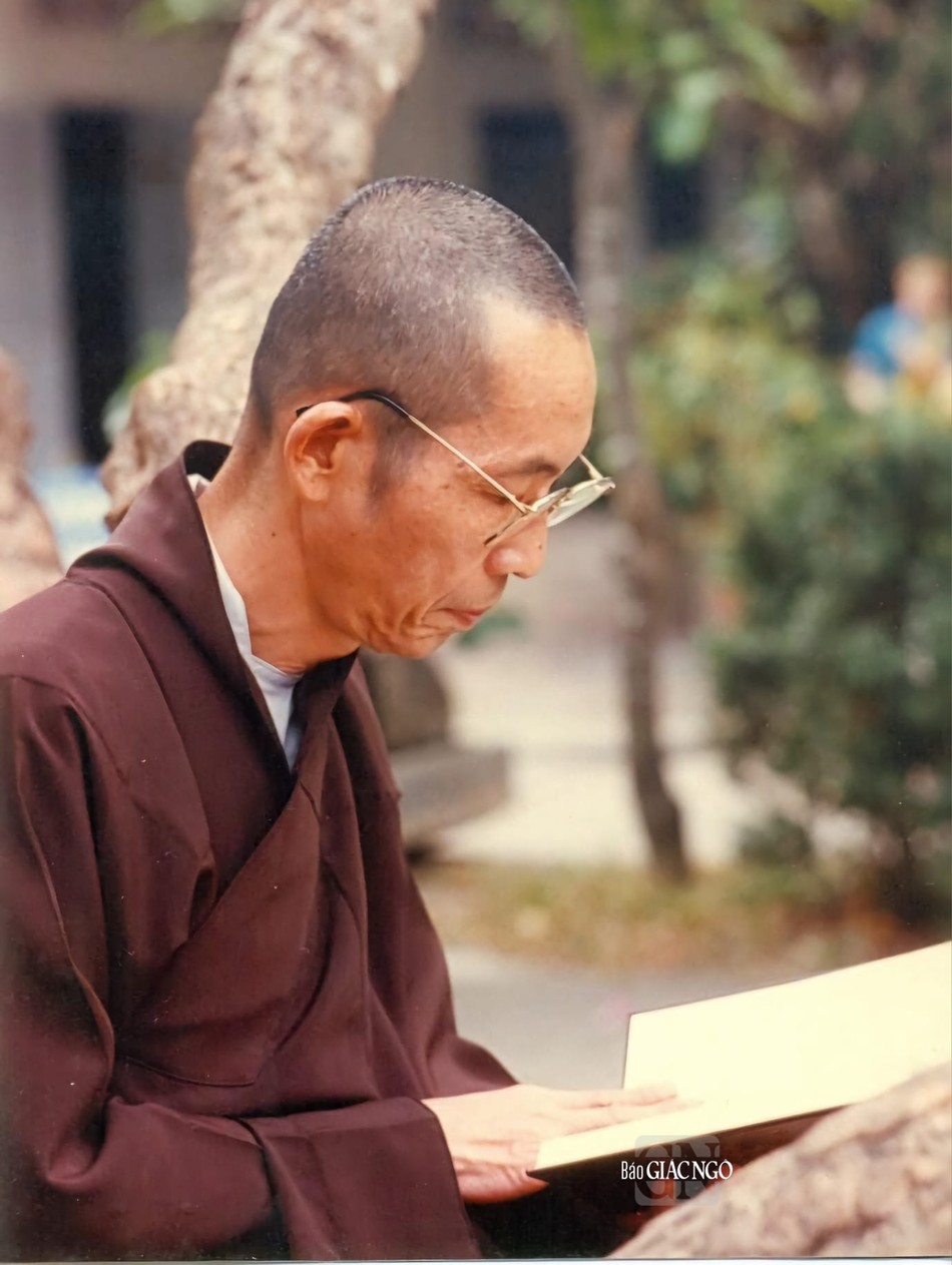 Trưởng lão Hòa thượng Thích Chơn Thiện