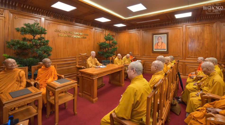 Quyết định ngoài các phiên họp thường kỳ và bất thường của Ban Thường trực, mỗi năm sẽ tổ chức Đại nghị nhằm kiểm điểm các nội dung đã ban hành đồng thời cho ý kiến về đường hướng hoạt động của Giáo hội Quyết định ngoài các phiên họp thường kỳ và bất thường của Ban Thường trực, mỗi năm sẽ tổ chức Đại nghị nhằm kiểm điểm các nội dung đã ban hành đồng thời cho ý kiến về đường hướng hoạt động của Giáo hội