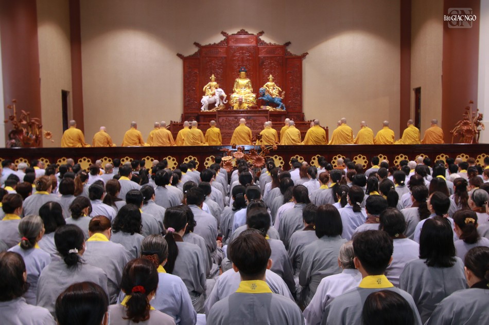 Hàng ngàn Phật tử đã đến nghe pháp nhân ngày Tết Thầy - mùng 3 tháng Giêng Âm lịch