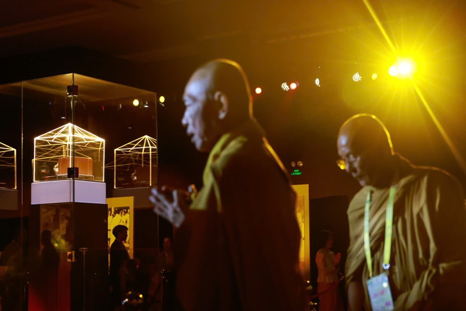 Chư vị Trưởng lão hữu nhiễu - Ảnh: Hải An