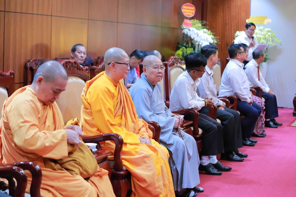 Buổi thăm diễn ra tại Việt Nam Quốc Tự