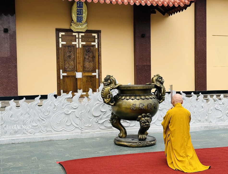 Trưởng lão Hòa thượng Thích Giác Quang năm nay 85 tuổi, là người trực tiếp chứng kiến vụ thảm sát Phật tử tại Đài Phát thanh trong Pháp nạn 1963 tại Huế