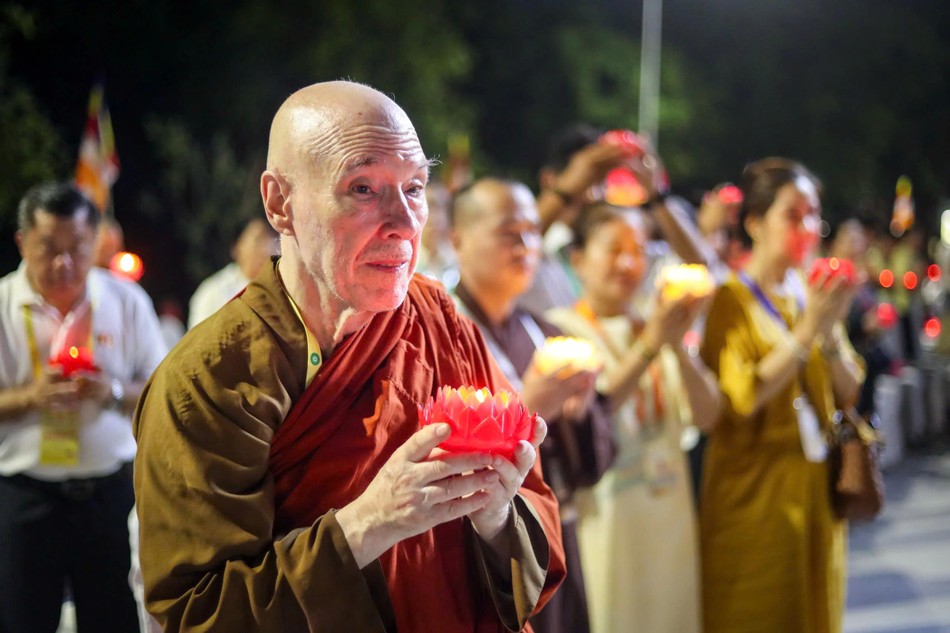 Tác giả, Hòa thượng Bodhi trong lần tham dự Đại lễ Vesak Liên Hiệp Quốc lần thứ 20 tại TP.HCM, Việt Nam, tháng 5-2025 Tác giả, Hòa thượng Bodhi trong lần tham dự Đại lễ Vesak Liên Hiệp Quốc lần thứ 20 tại TP.HCM, Việt Nam, tháng 5-2025