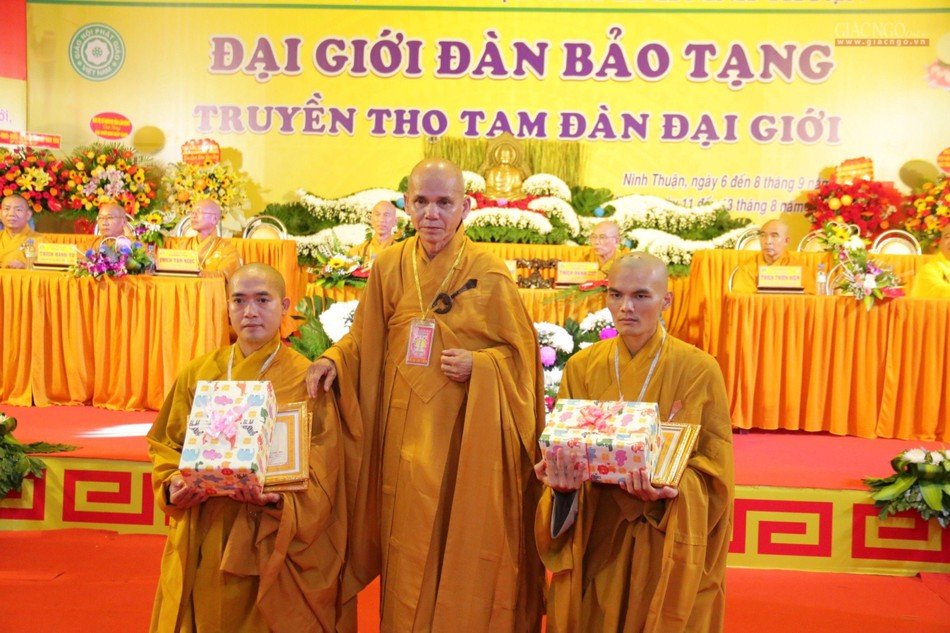 Giới tử thủ khoa, á khoa đàn Tỳ-kheo