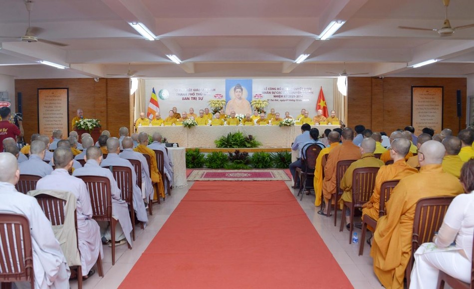 Quang cảnh buổi lễ Quang cảnh buổi lễ