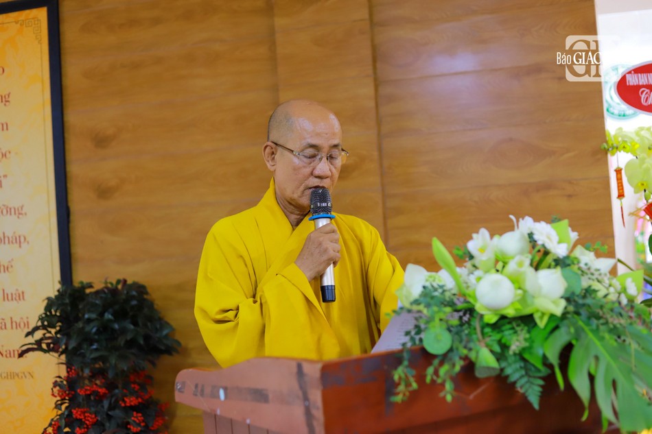 Hòa thượng Thích Minh Truyền, Phó ban Trị sự phát biểu cảm tạ Hòa thượng Thích Minh Truyền, Phó ban Trị sự phát biểu cảm tạ