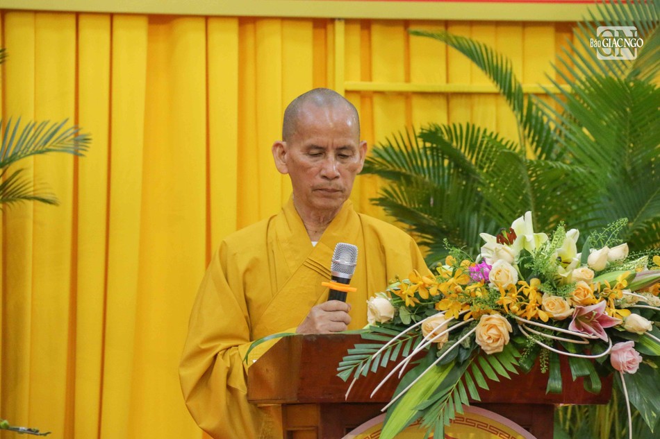 Hòa thượng Thích Thiện Thống phát biểu khai mạc Hòa thượng Thích Thiện Thống phát biểu khai mạc