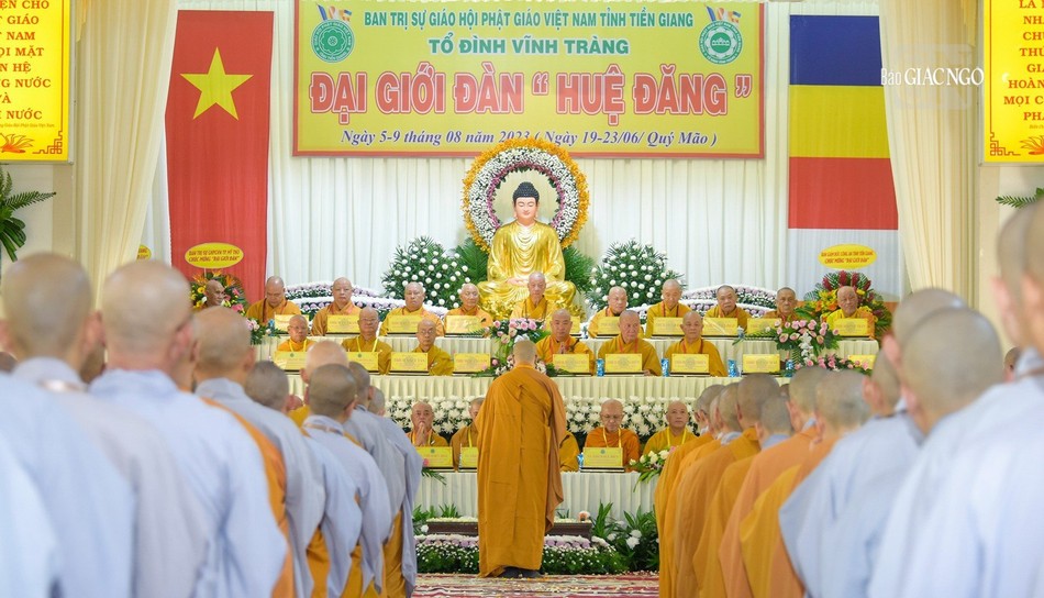 Quang cảnh buổi lễ