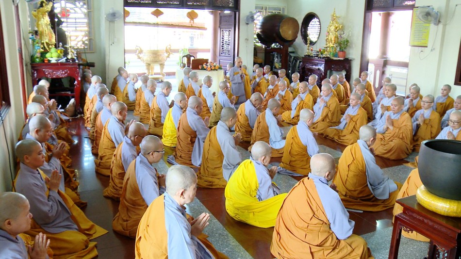 Theo truyền thống của GHPGVN TP.Thủ Đức, mỗi tháng chư Tăng Ni tập trung Bố-tát luân phiên tại các tự viện trên địa bàn TP.Thủ Đức đã được đăng ký ấn định Theo truyền thống của GHPGVN TP.Thủ Đức, mỗi tháng chư Tăng Ni tập trung Bố-tát luân phiên tại các tự viện trên địa bàn TP.Thủ Đức đã được đăng ký ấn định