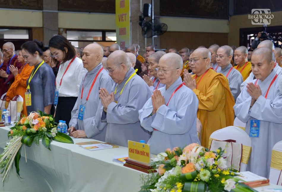 Nghi thức niệm Phật cầu gia bị Nghi thức niệm Phật cầu gia bị