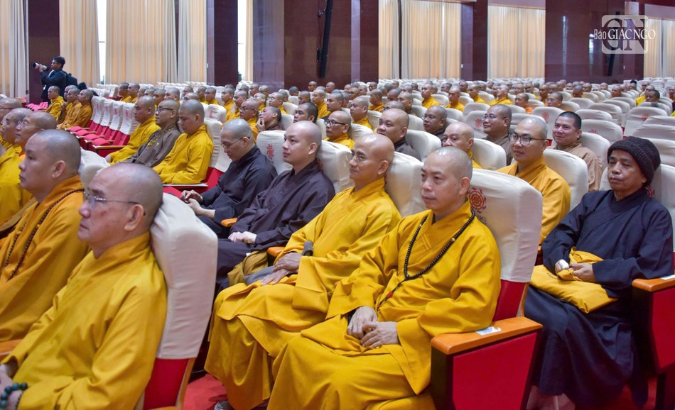 Chư Tăng tham dự Chư Tăng tham dự