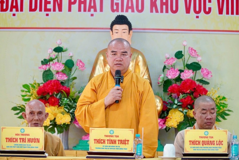 Thượng tọa Thích Tĩnh Triệt phát biểu chỉ đạo