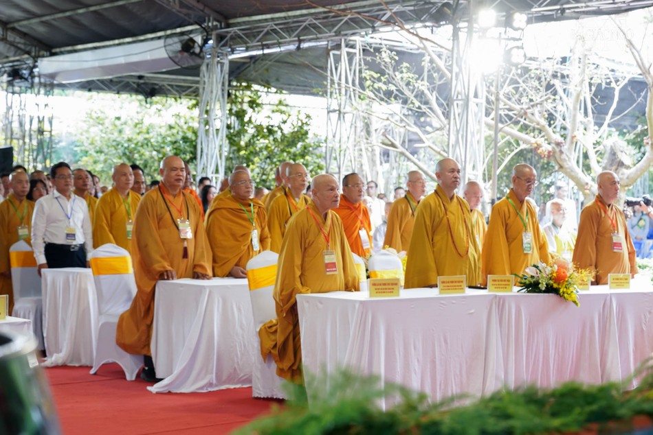 Chư tôn đức tham dự lễ tưởng niệm