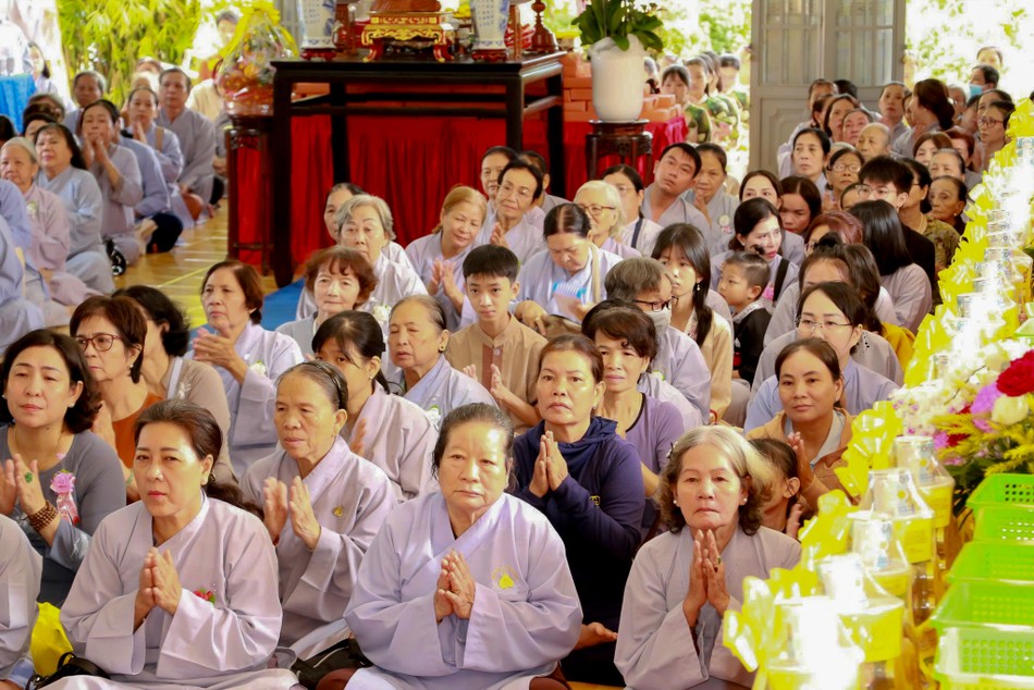 Phật tử tham dự Phật tử tham dự