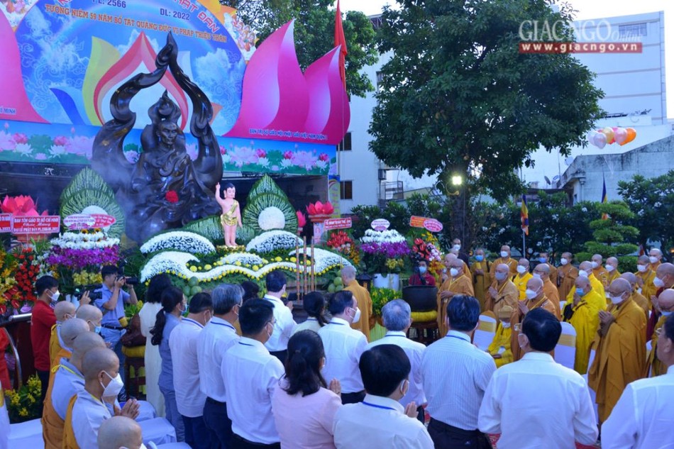 Lễ tưởng niệm Bồ-tát Thích Quảng Đức sáng 14-5 Lễ tưởng niệm Bồ-tát Thích Quảng Đức sáng 14-5