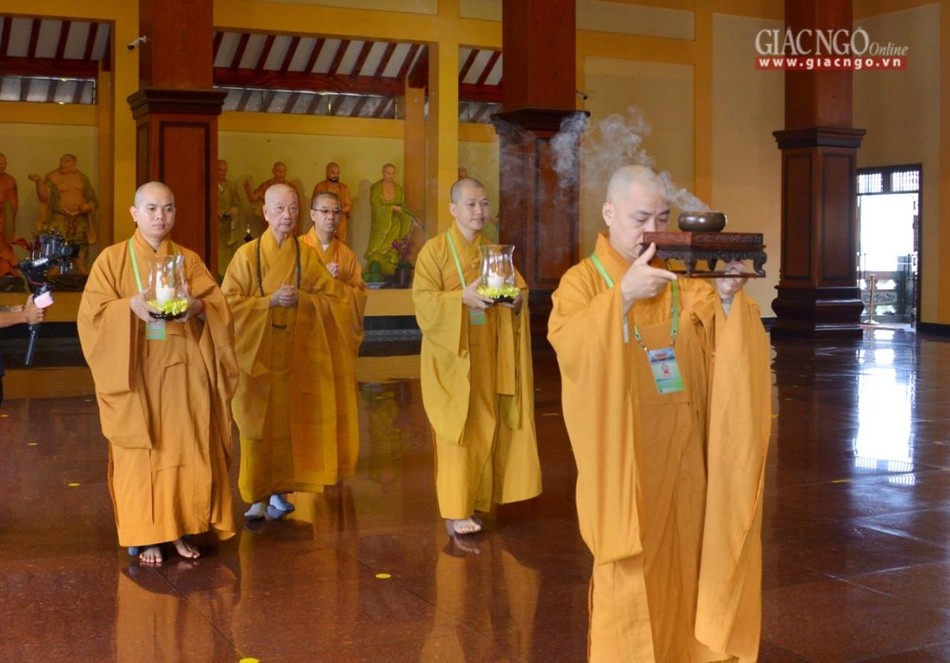 Cung nghinh Trưởng lão Hòa thượng Quyền Pháp chủ quang lâm