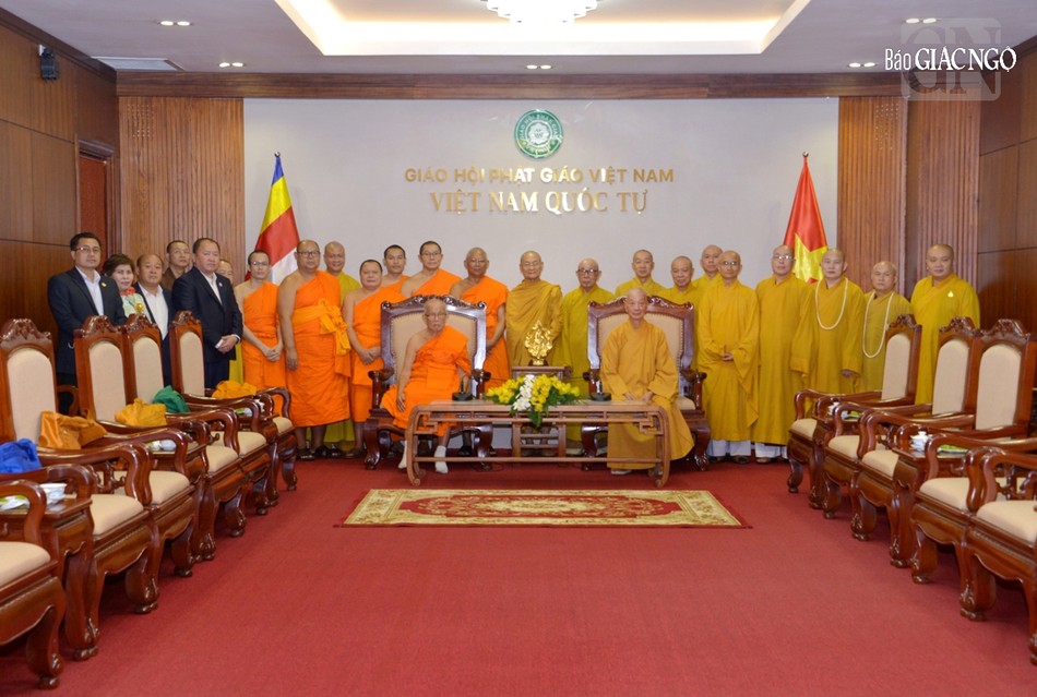 Chụp ảnh lưu niệm Chụp ảnh lưu niệm