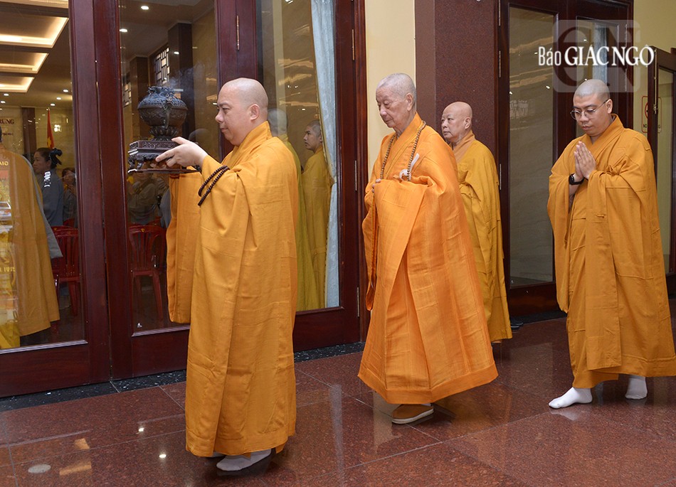 Cung nghinh Đức Pháp chủ quang lâm Cung nghinh Đức Pháp chủ quang lâm