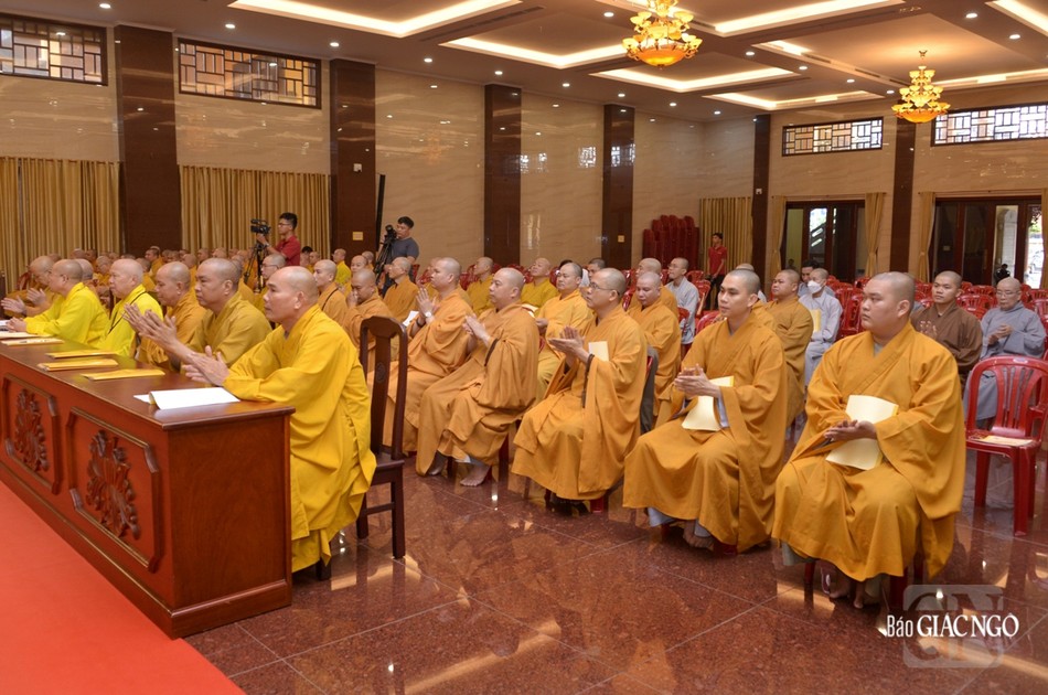 Chư tôn đức thành viên Ban Nghi lễ T.Ư tham dự Chư tôn đức thành viên Ban Nghi lễ T.Ư tham dự