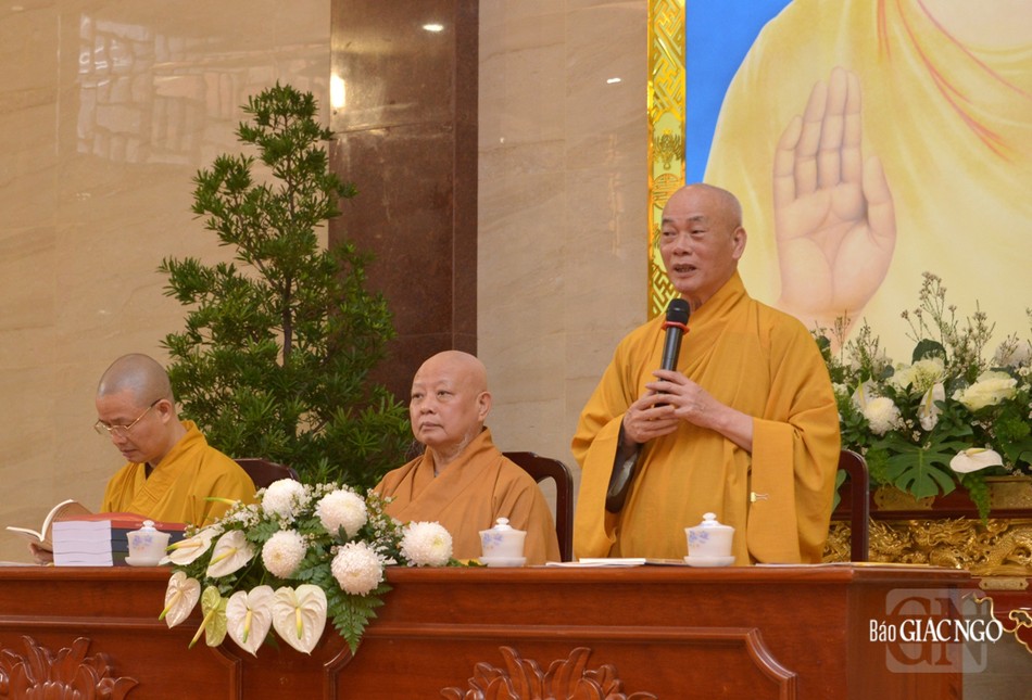 Hòa thượng Thích Giác Đạo đóng góp ý kiến Hòa thượng Thích Giác Đạo đóng góp ý kiến