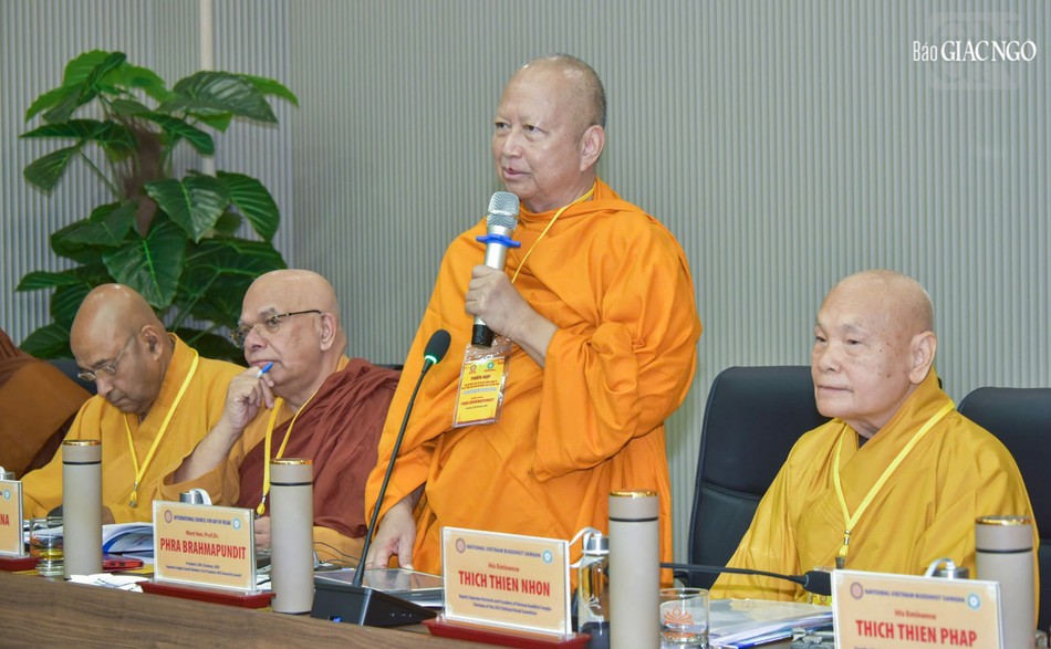Hòa thượng GS.TS Phra Brahmapundit, Chủ tịch ICDV phát biểu Hòa thượng GS.TS Phra Brahmapundit, Chủ tịch ICDV phát biểu